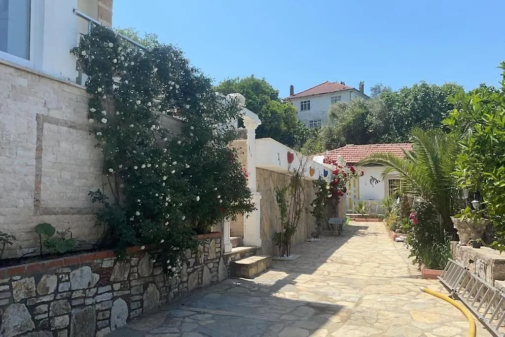 Gemuetliche Villa Mit Pool, Extravagant, Luxurioes Ula Турция
